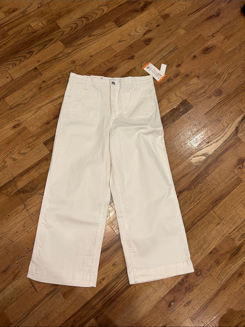 Jessica Simpson White pants 13